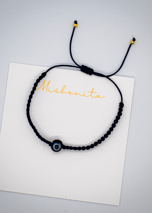 Evil eye blue macrame bracelets