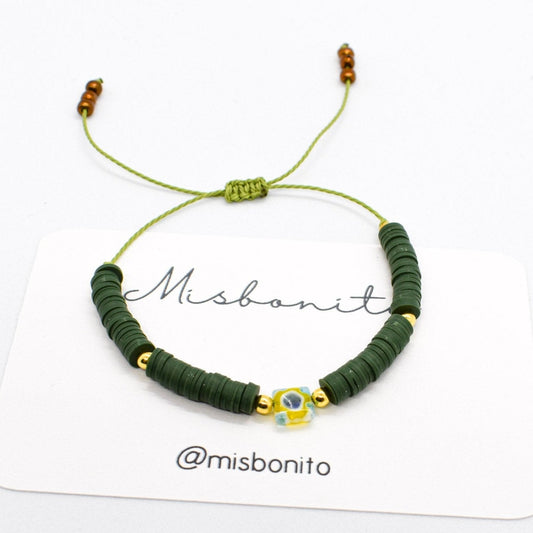 Evil eye polymery clay bracelet (green)