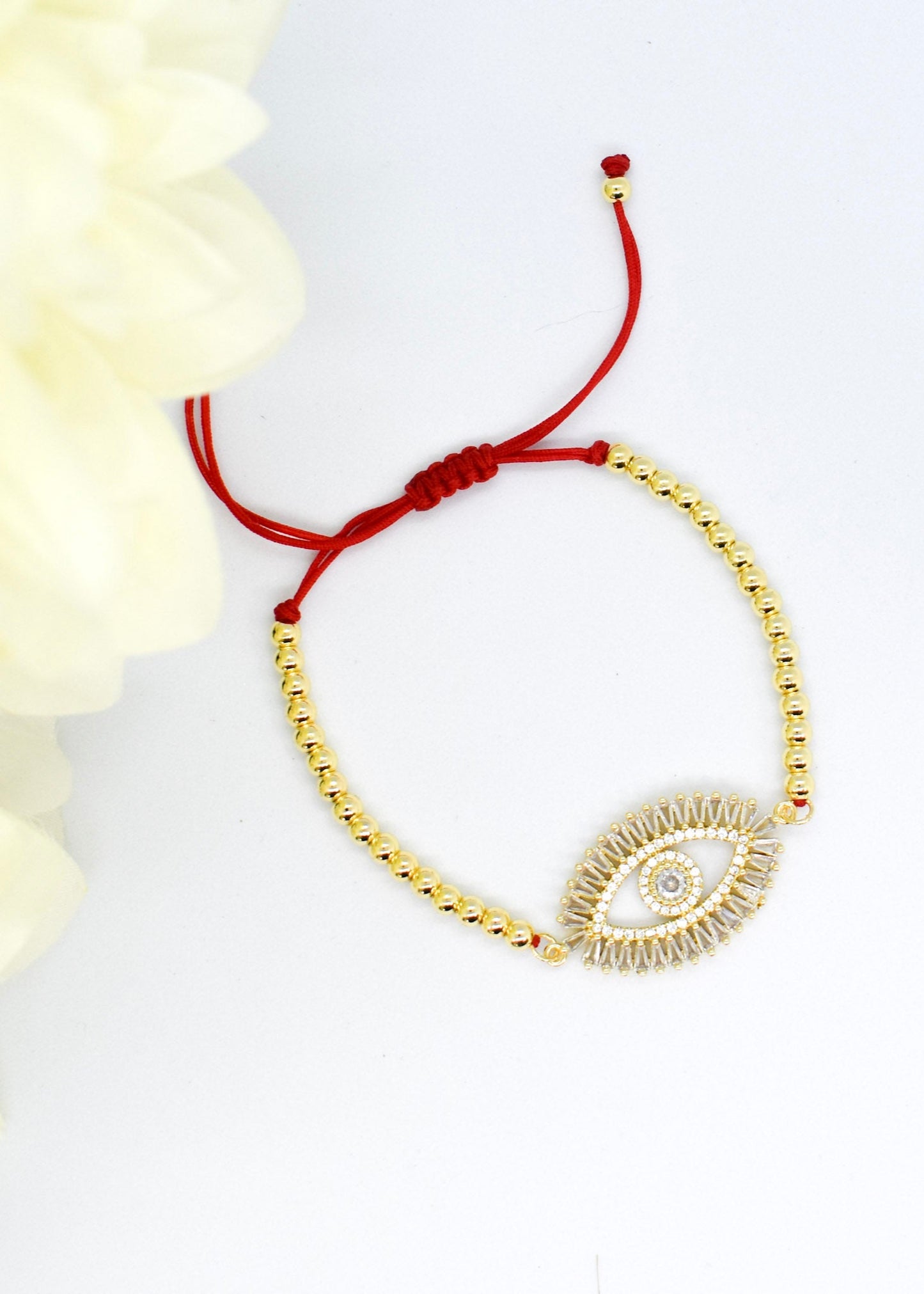 lashes golden bead bracelet