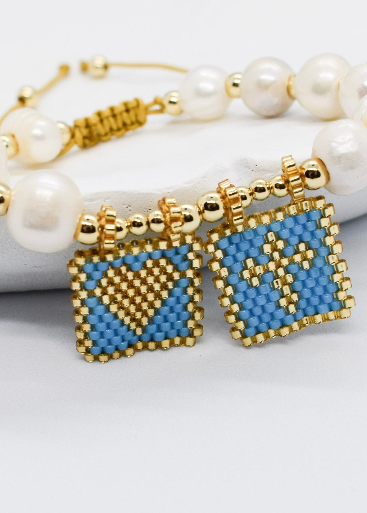 Miyuki scapular blue bracelet