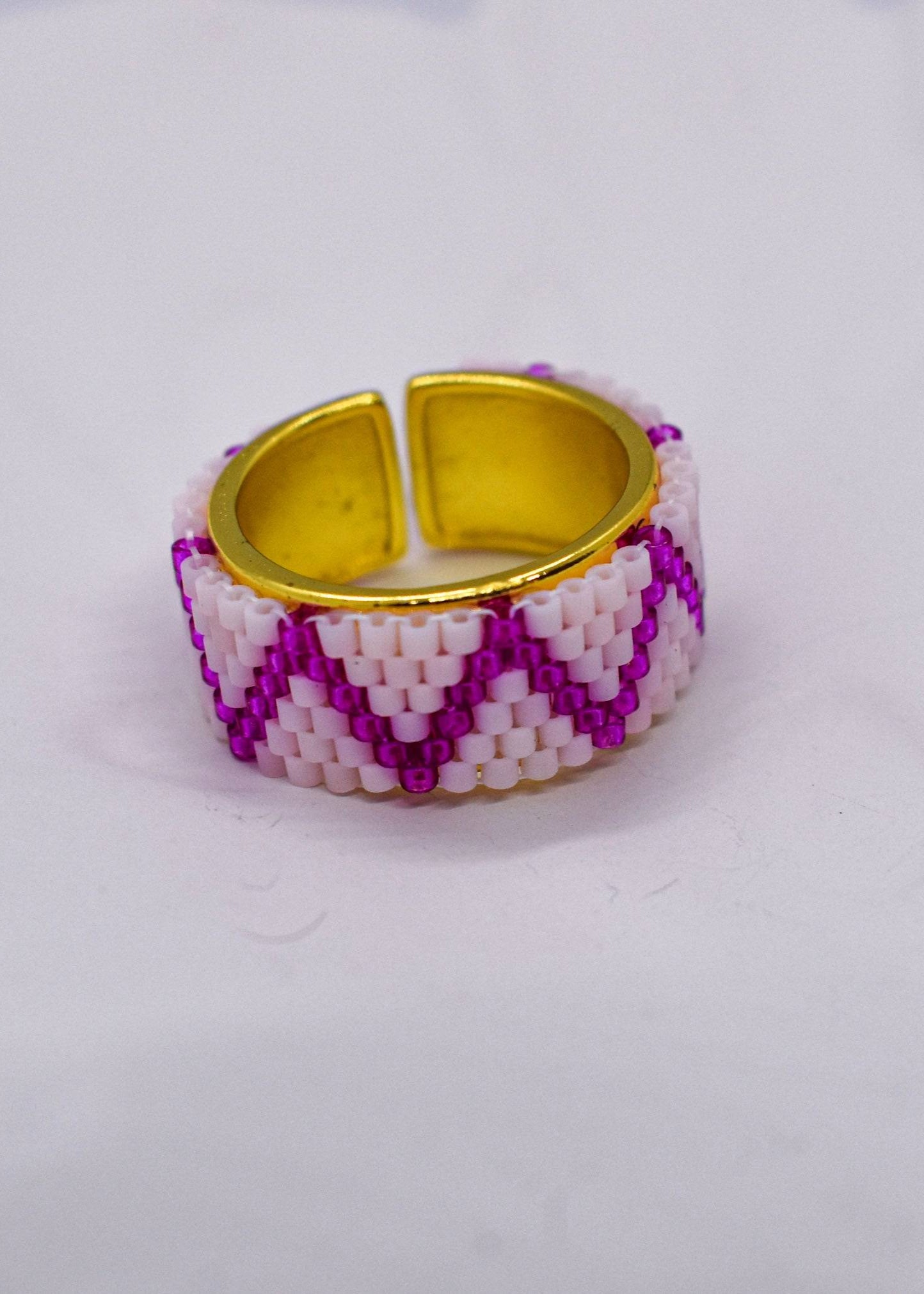 PINK_ZIG_ZAG_RING_MIYUKIs