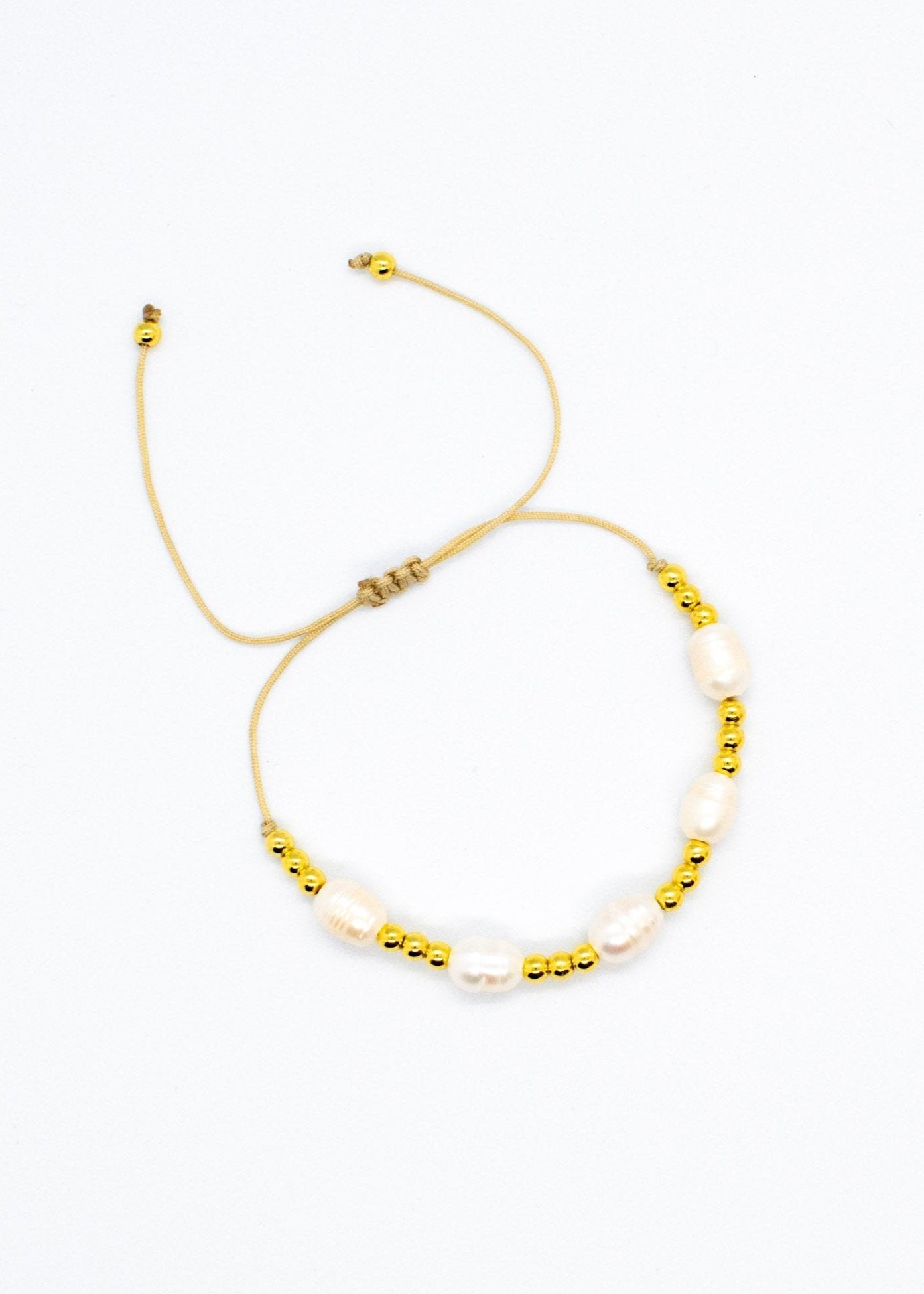 Pearls and gold bracelet