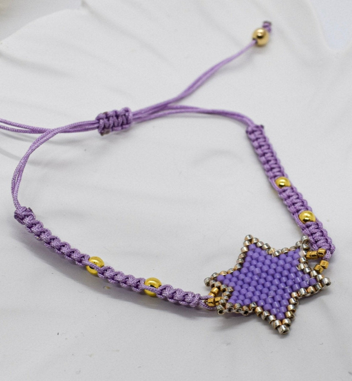 Purple beaded star bracelet