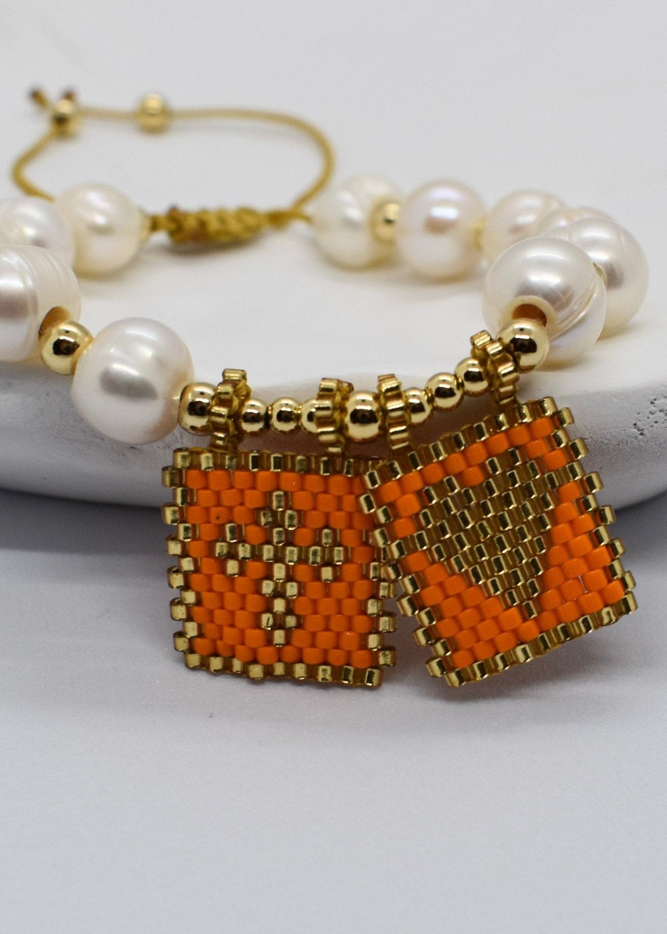 Scapular Miyuki Orange Bracelet