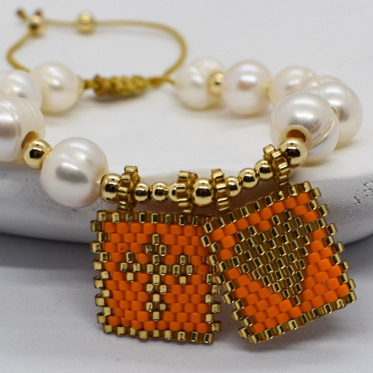 Scapular Miyuki Orange Bracelet