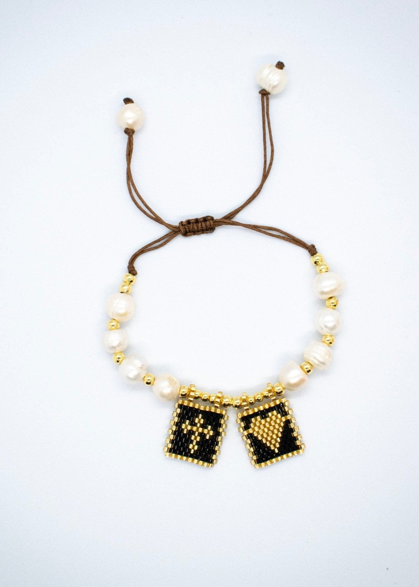 Scapular bracelet