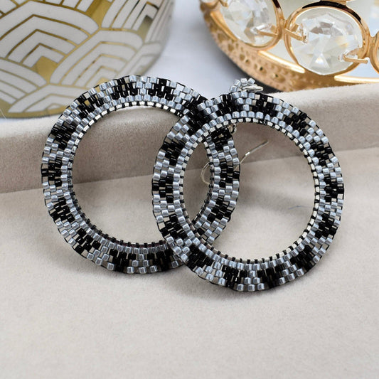 beadedblack earring