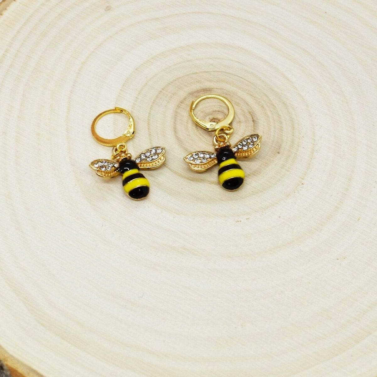 beeearrings earrings hoops