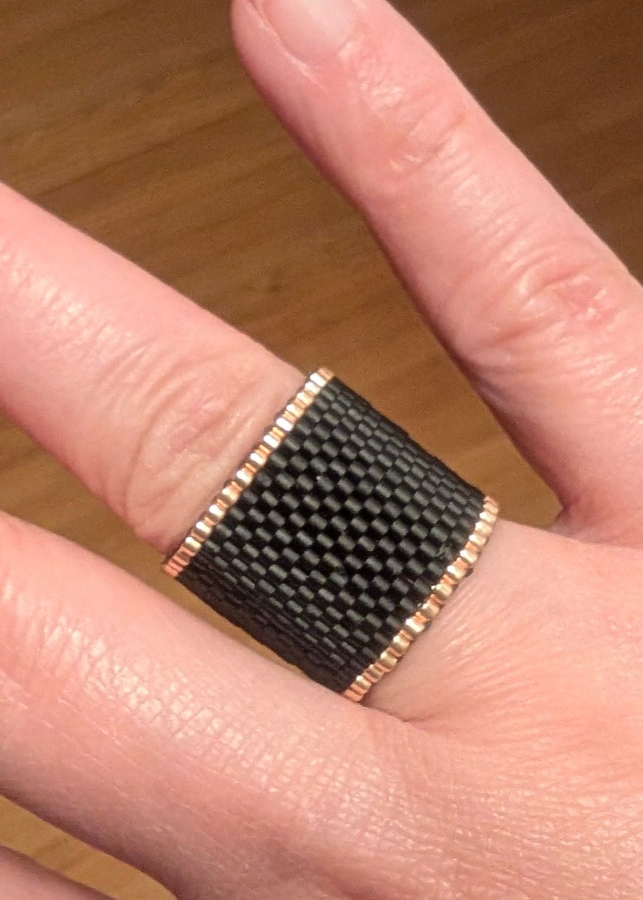 black ring miyuki