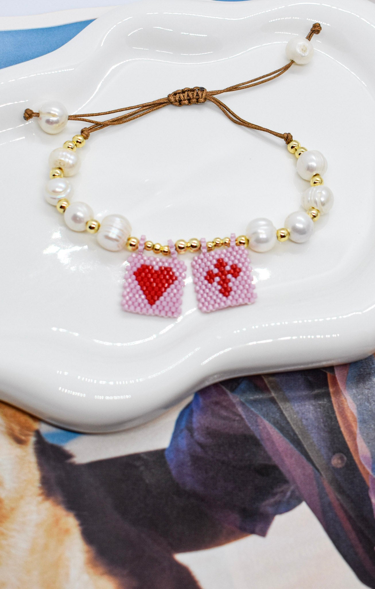 fucsia scapular beaded