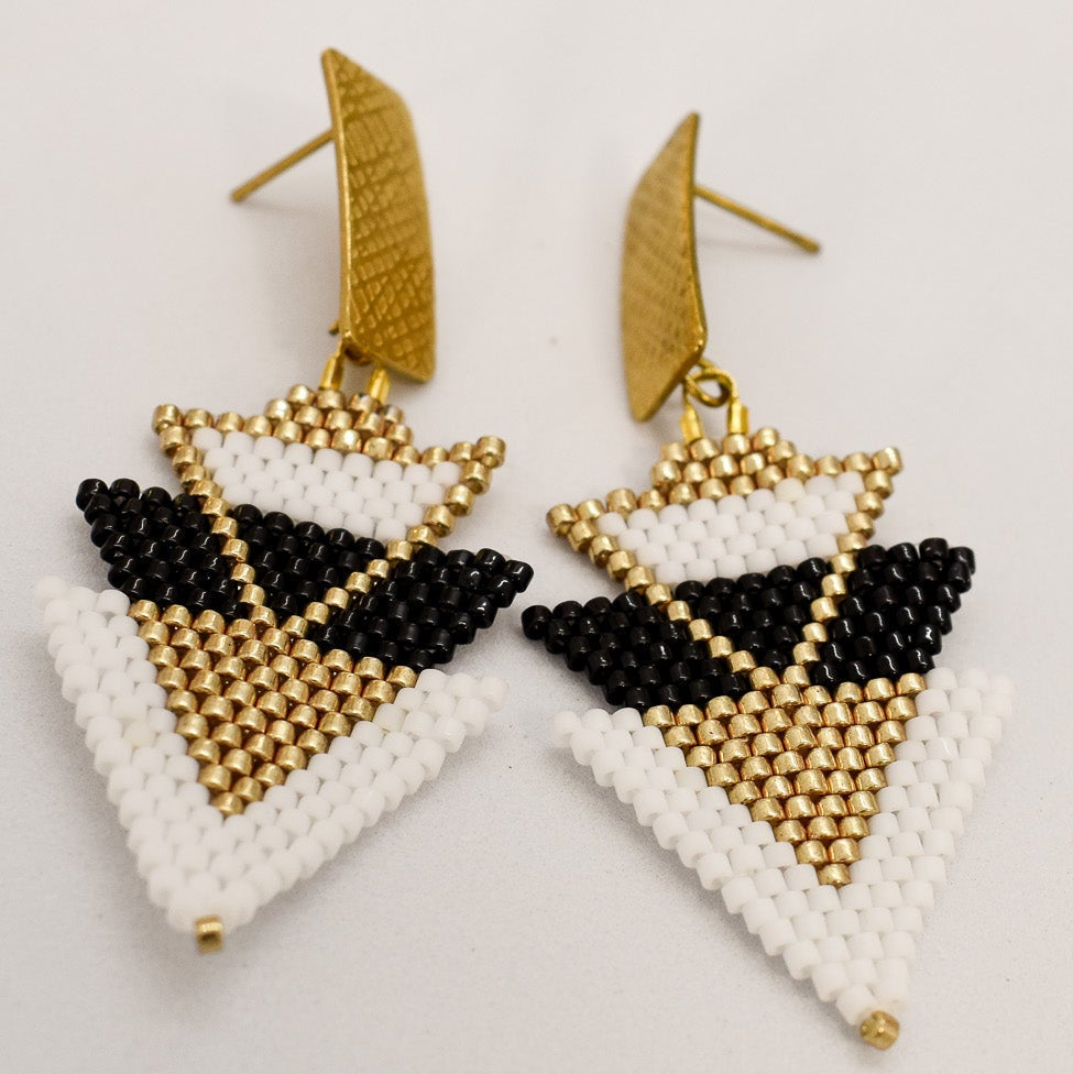 geometrical earrings black