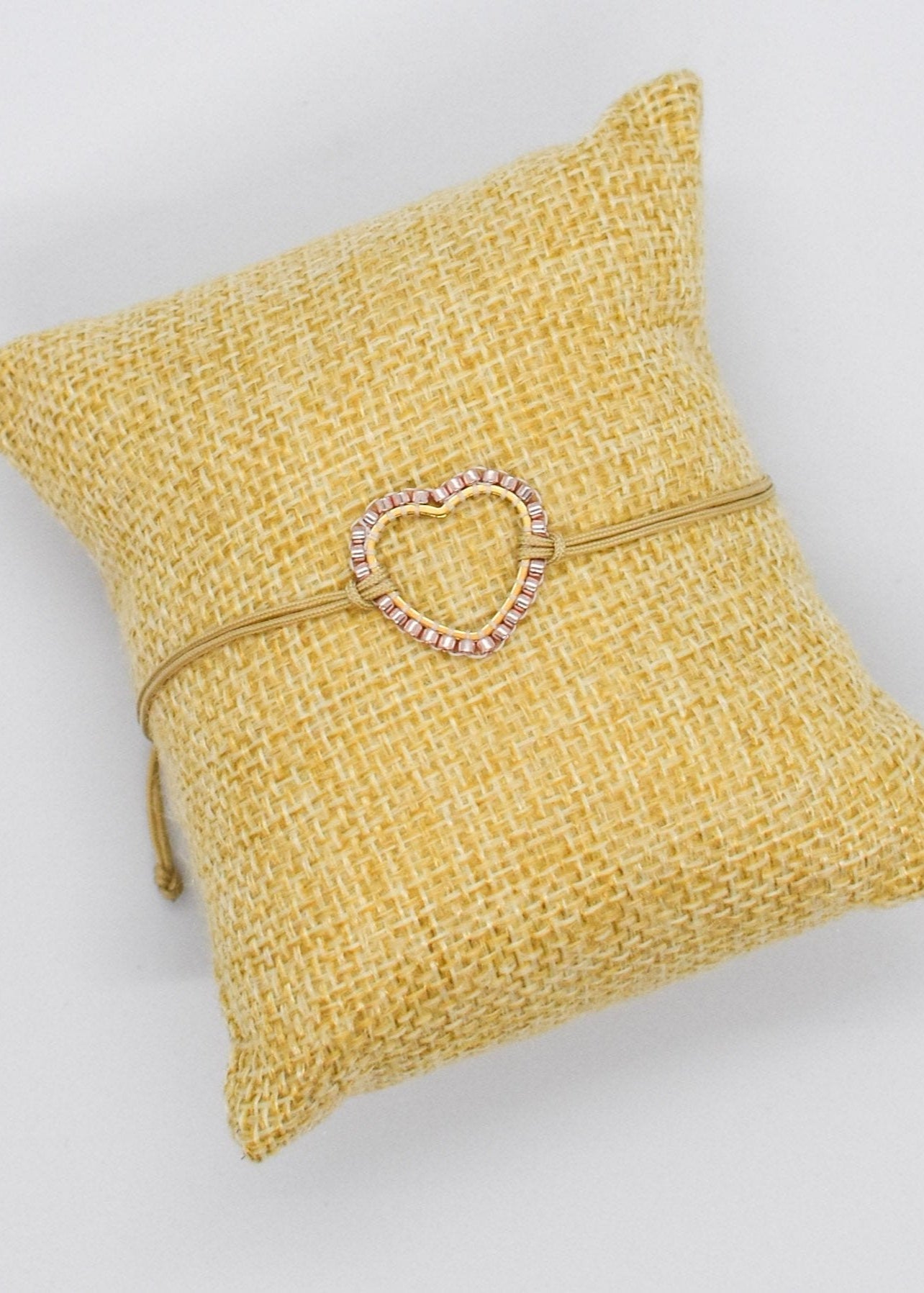 heart bracelet golden