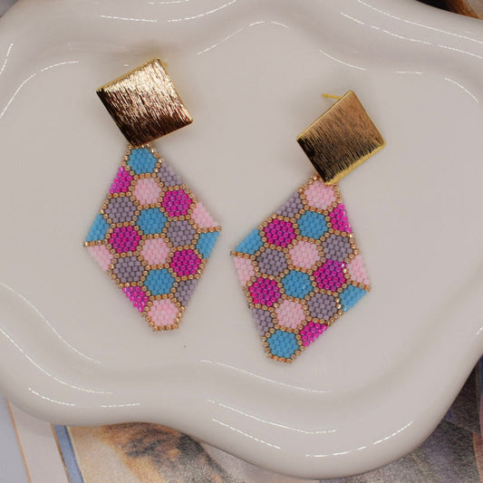 honeycomb pink earring