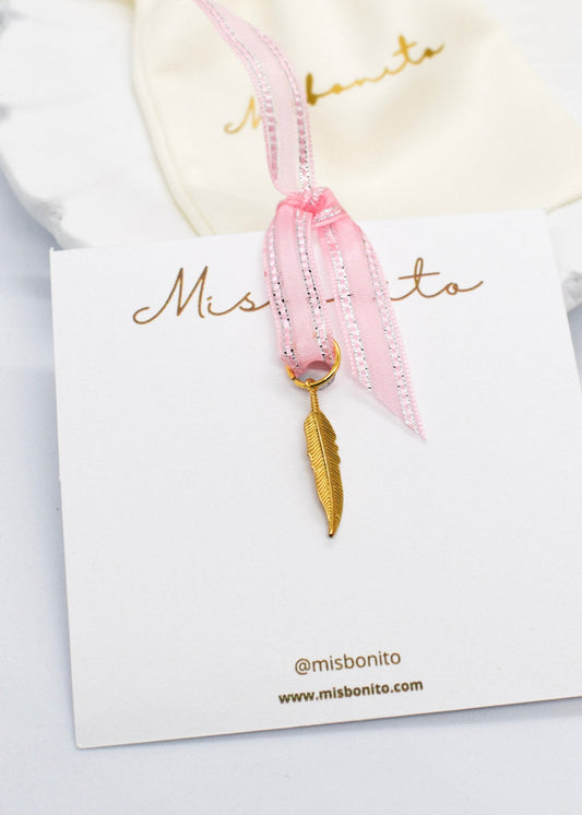 long_feather_charms
