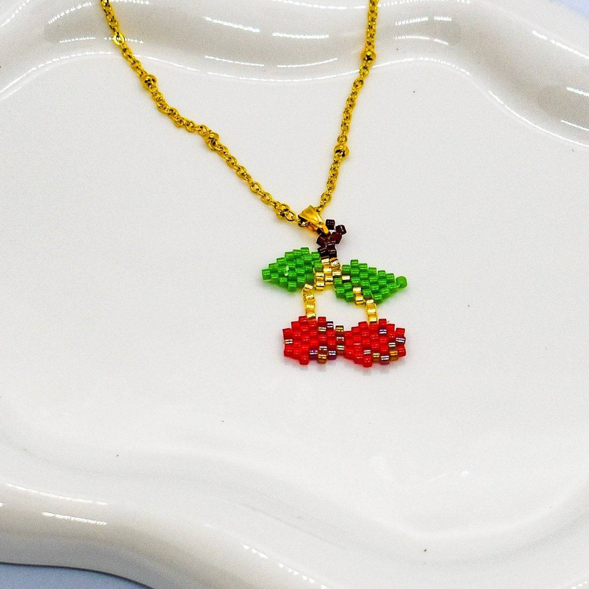 miyuki cherries necklace