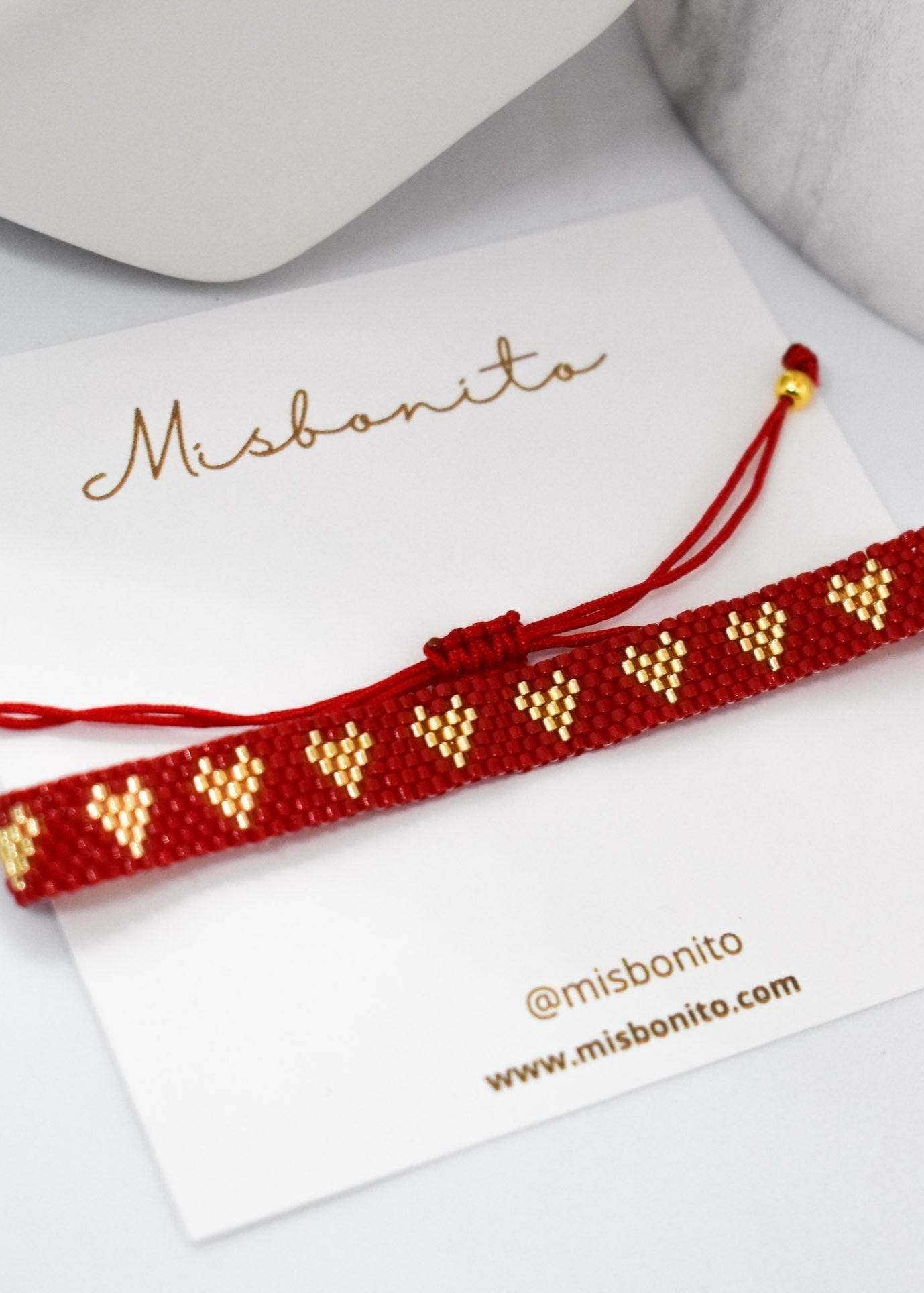 multicorazon bracelets red