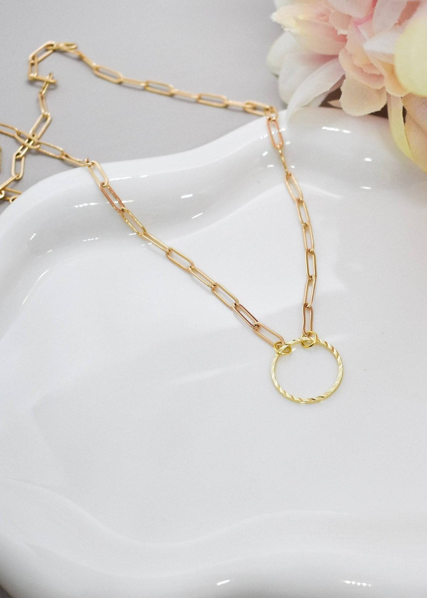 paper clip chains with loop