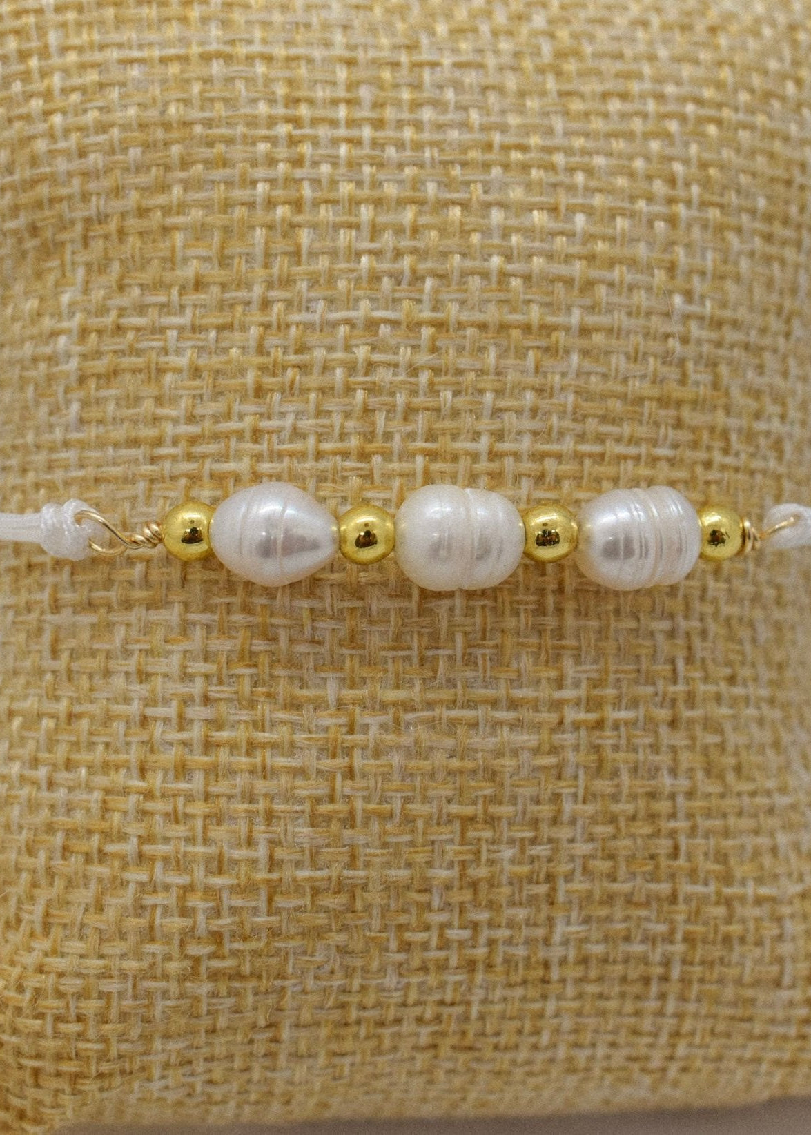 pearls bracelet adjustable