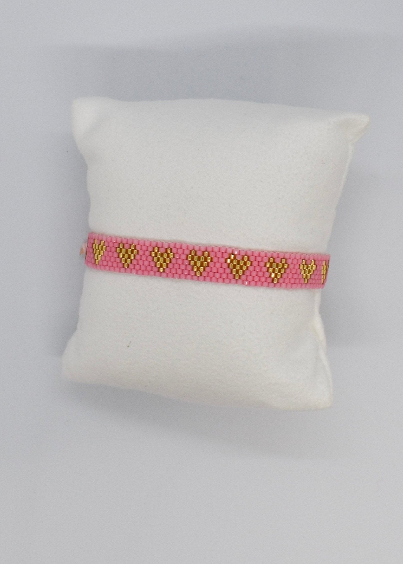 pink golden heart bracelet