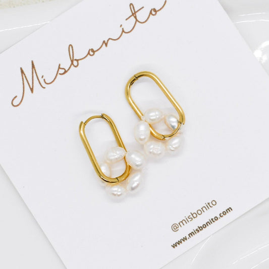 rectanglepearl earrings