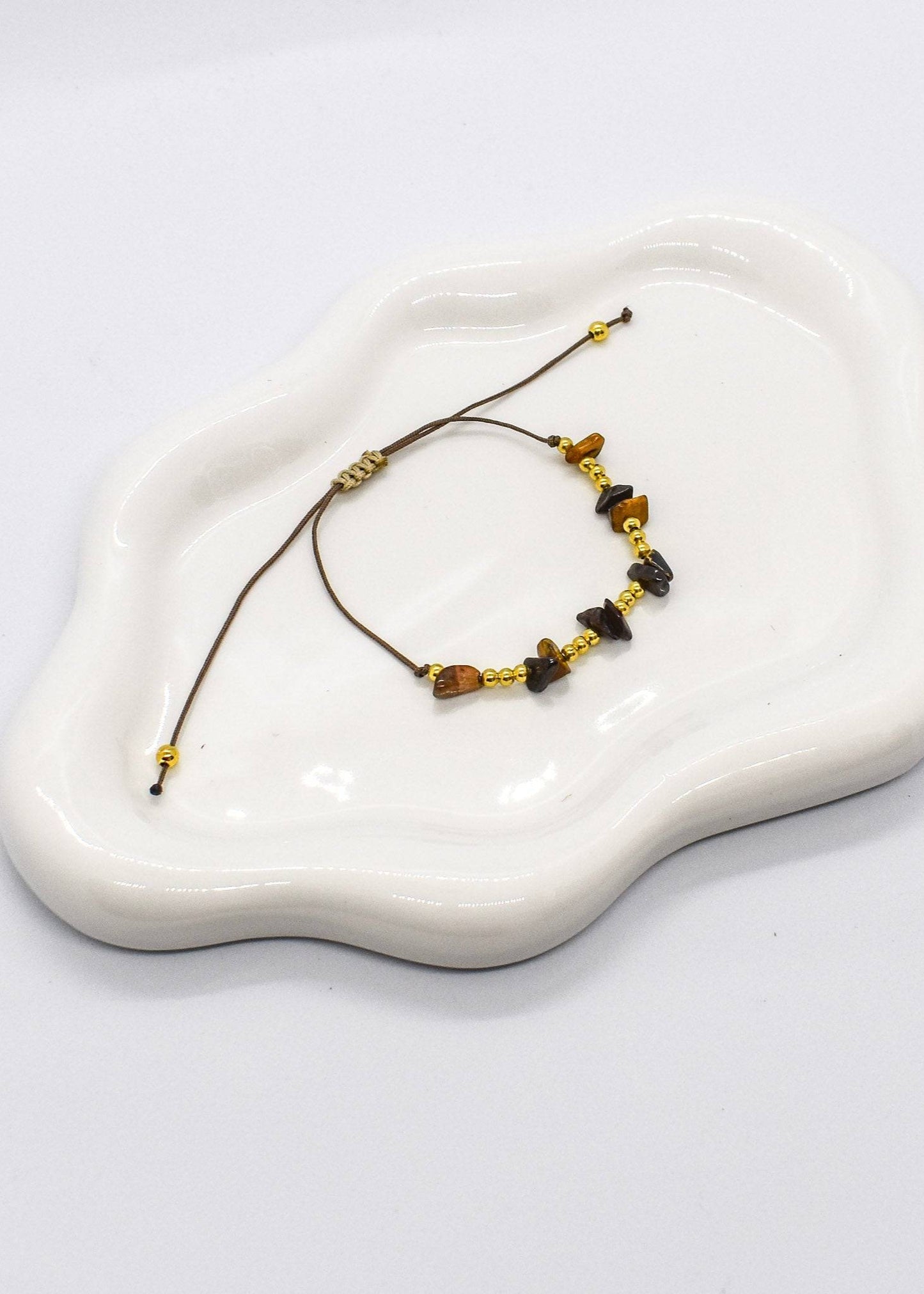 tiger eye small chips bracelet