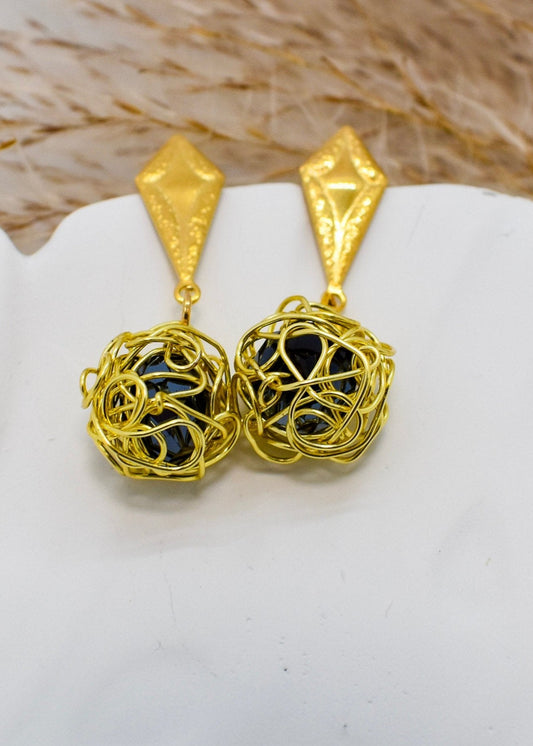 Wire wrapped earring