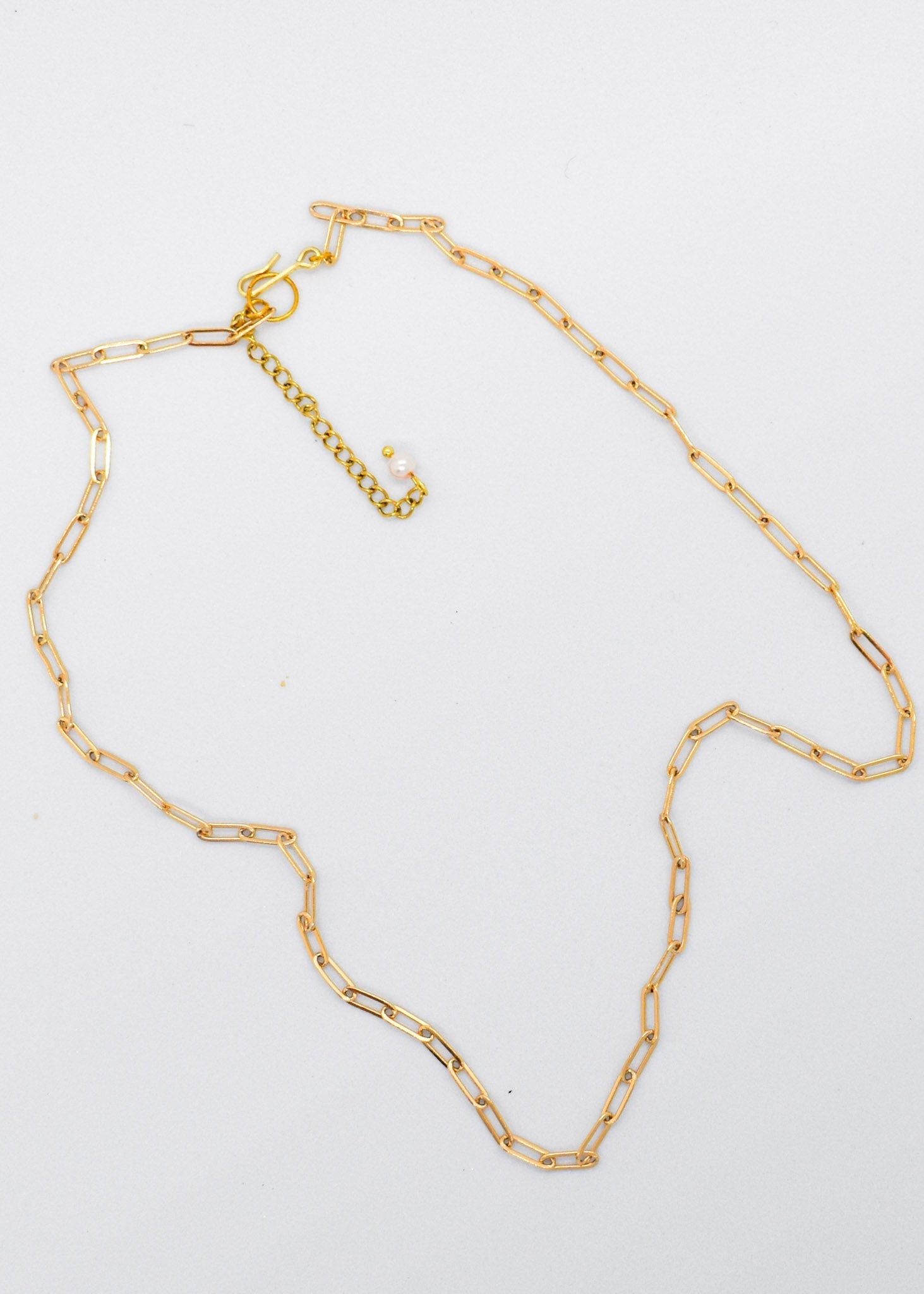 SIMPLE NECKLACES