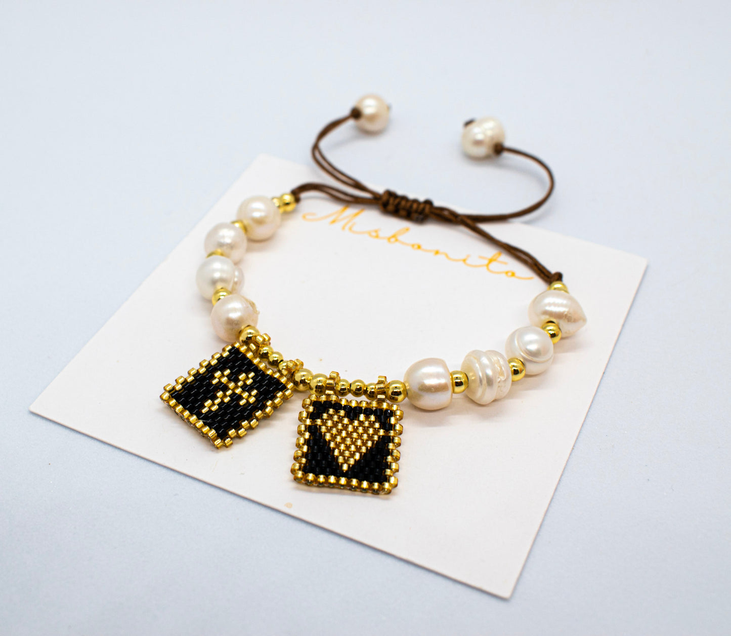 SCAPULAR PEARLS CHARM BRACELET (BLACK)