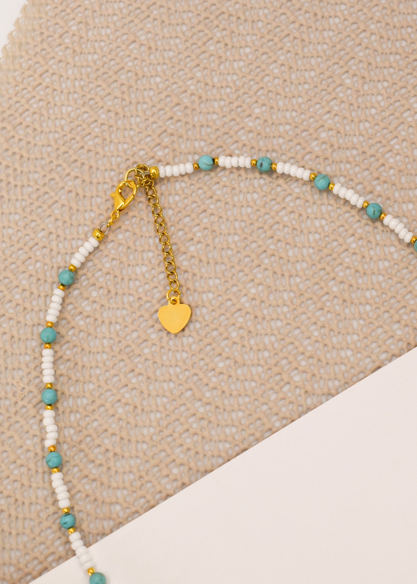 TURQUOISE MINI PEARL NECKLACE