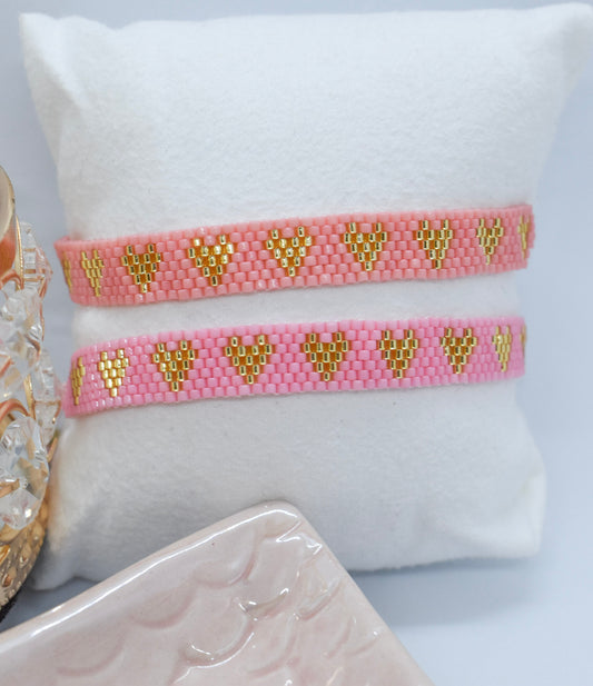 MULTI HEART MIYUKI BRACELETS (PINK)