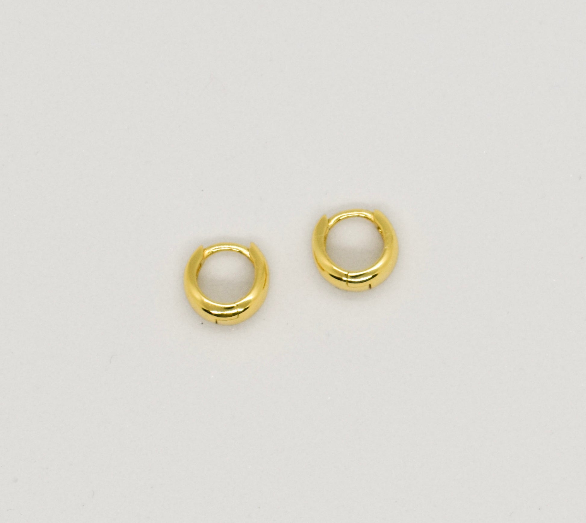 Tiny hoops