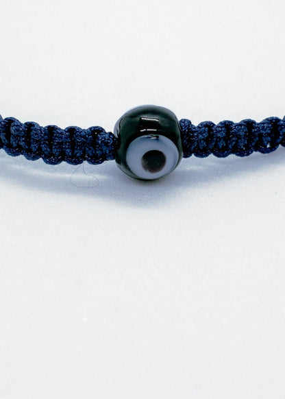 Zoomed evileye macrame