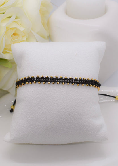 beaded black braceletfish