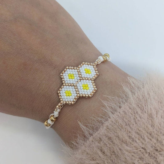 bee hive beaded bracelet