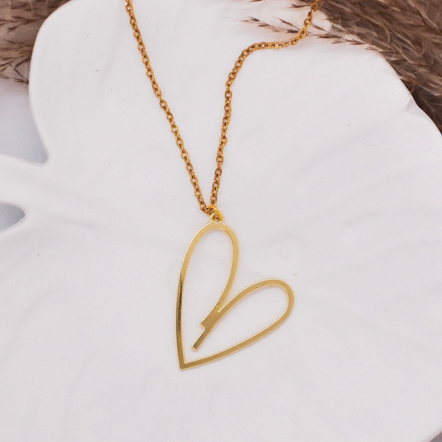 big hollow heart necklace