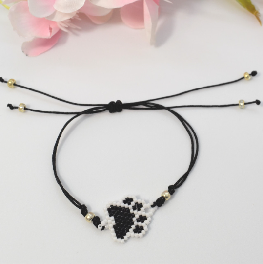 Black beaded paw bracelet