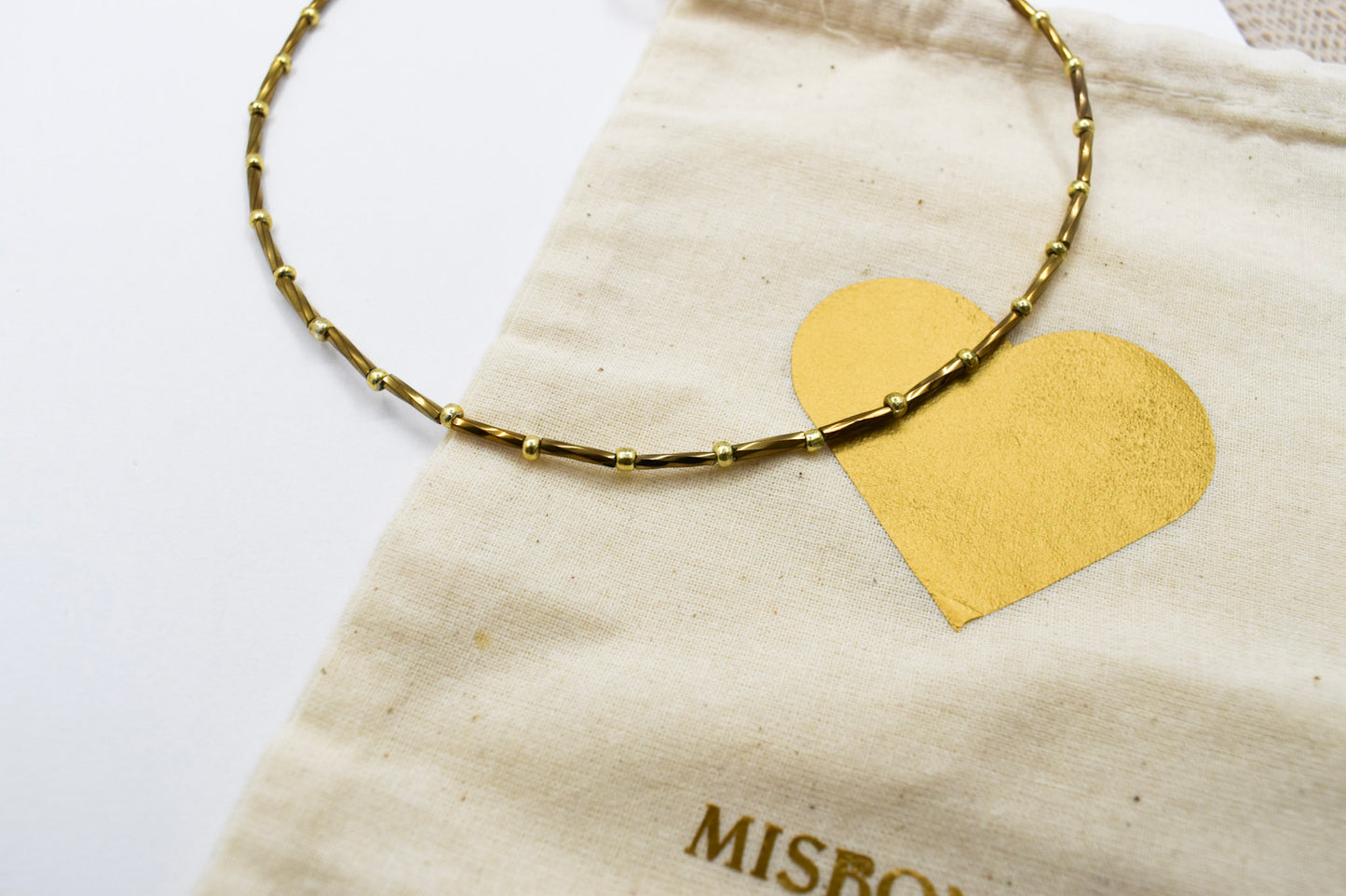 bronze necklace zoomed