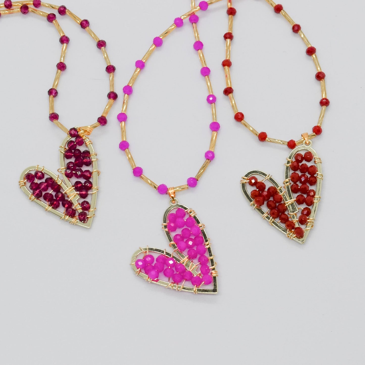 crystal heart necklacess