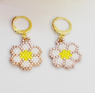  daisy earrings