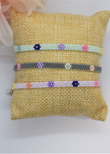 Thin miyuki bracelet