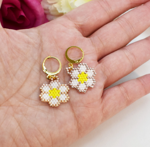  daisy earrings