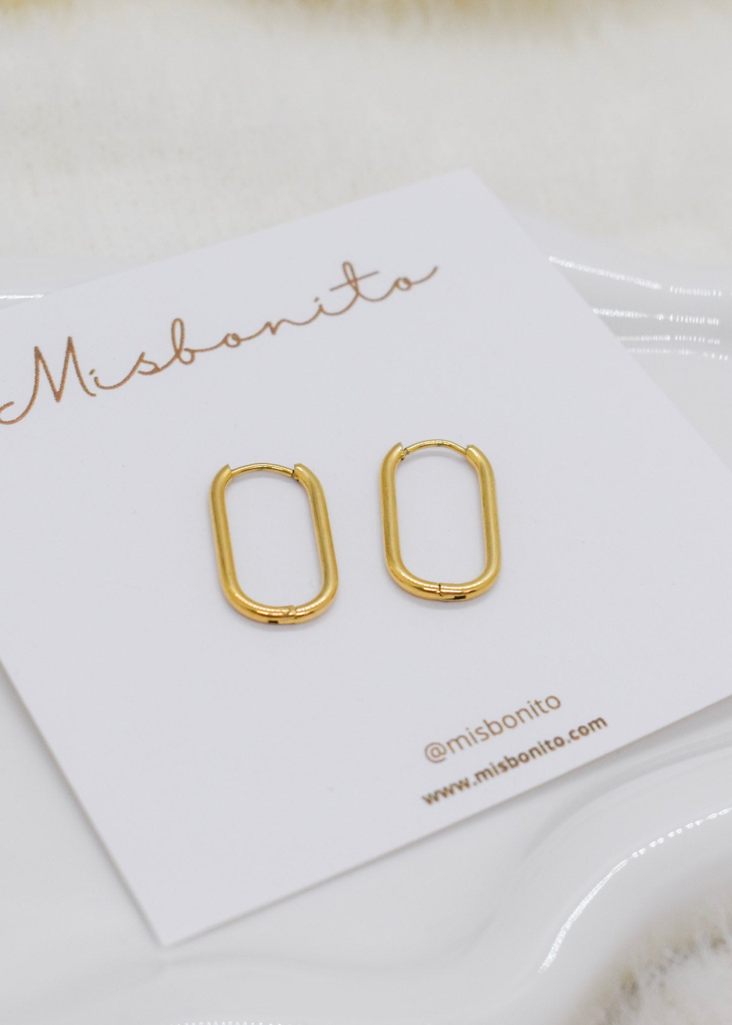 golden rect earrings