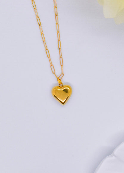 chunky heart necklace 