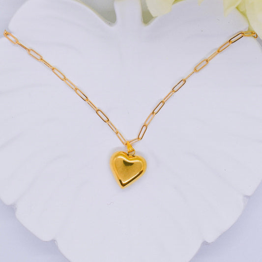 chunky heart necklace 