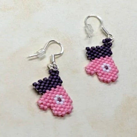 Mini glove earrings