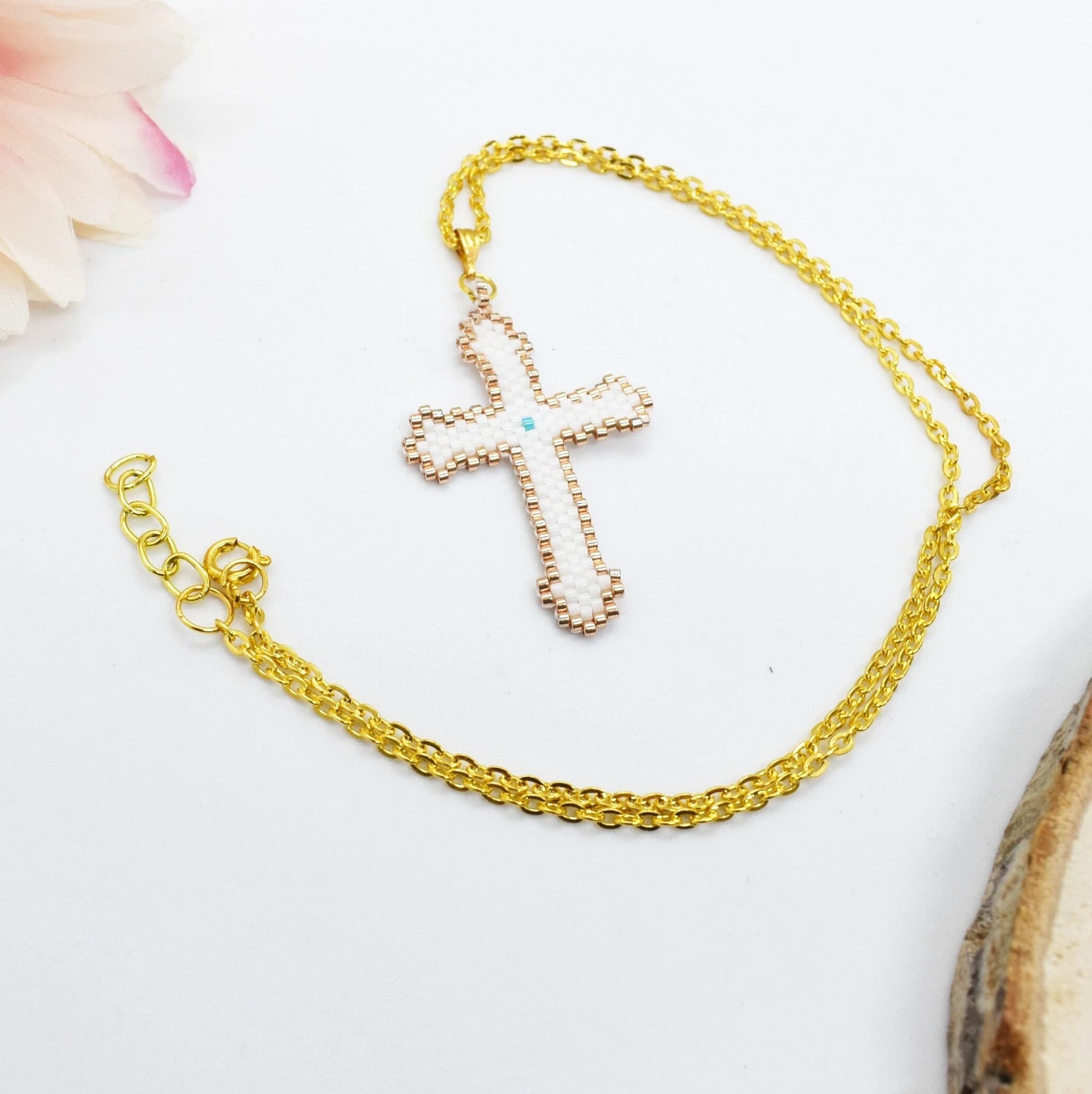 Miyuki cross necklace