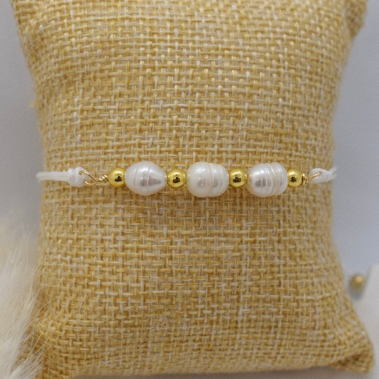 pearls bracelet adjustable