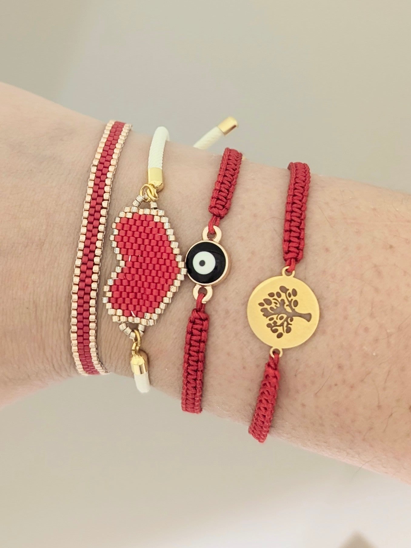 red bracelet bundle