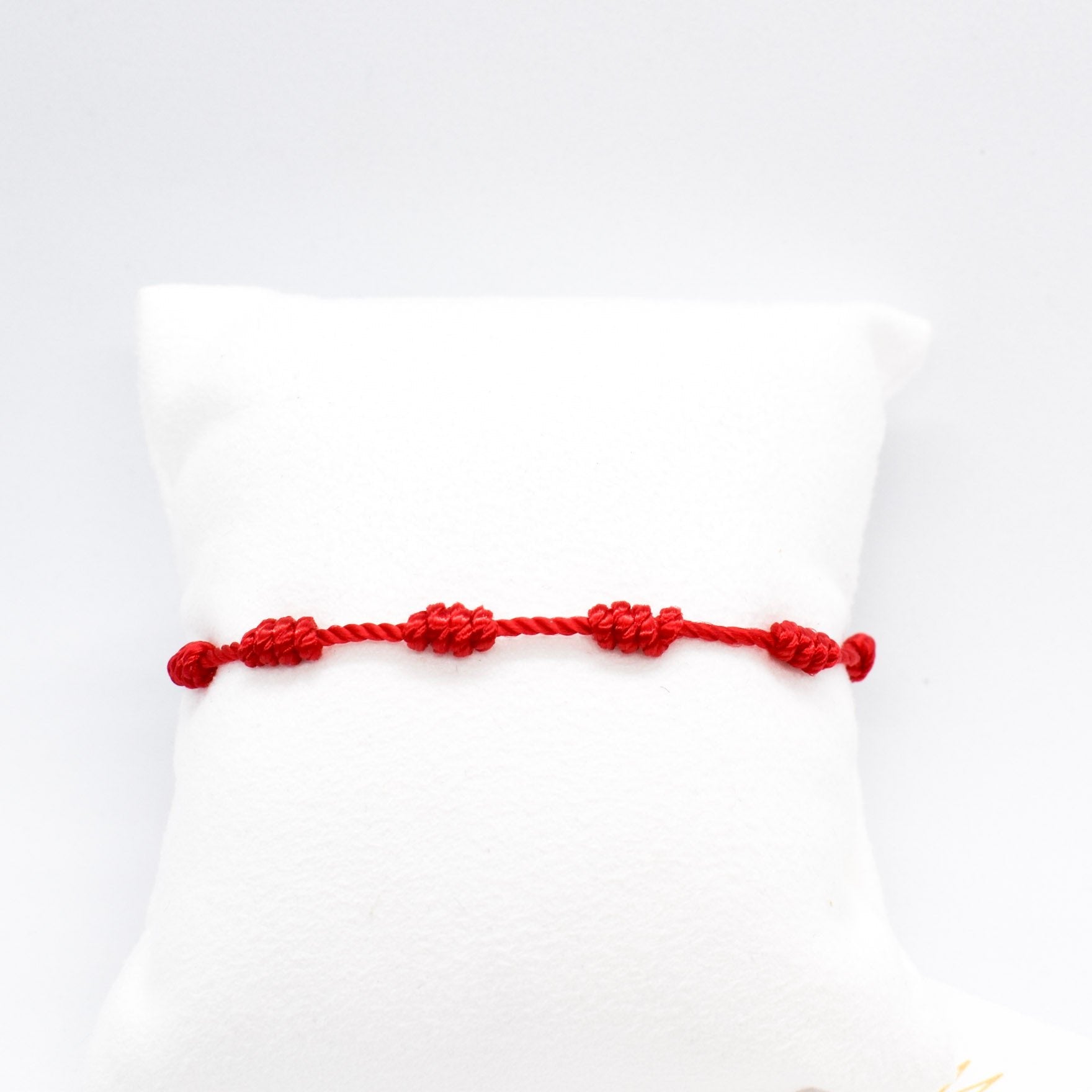 seven knots string bracelet