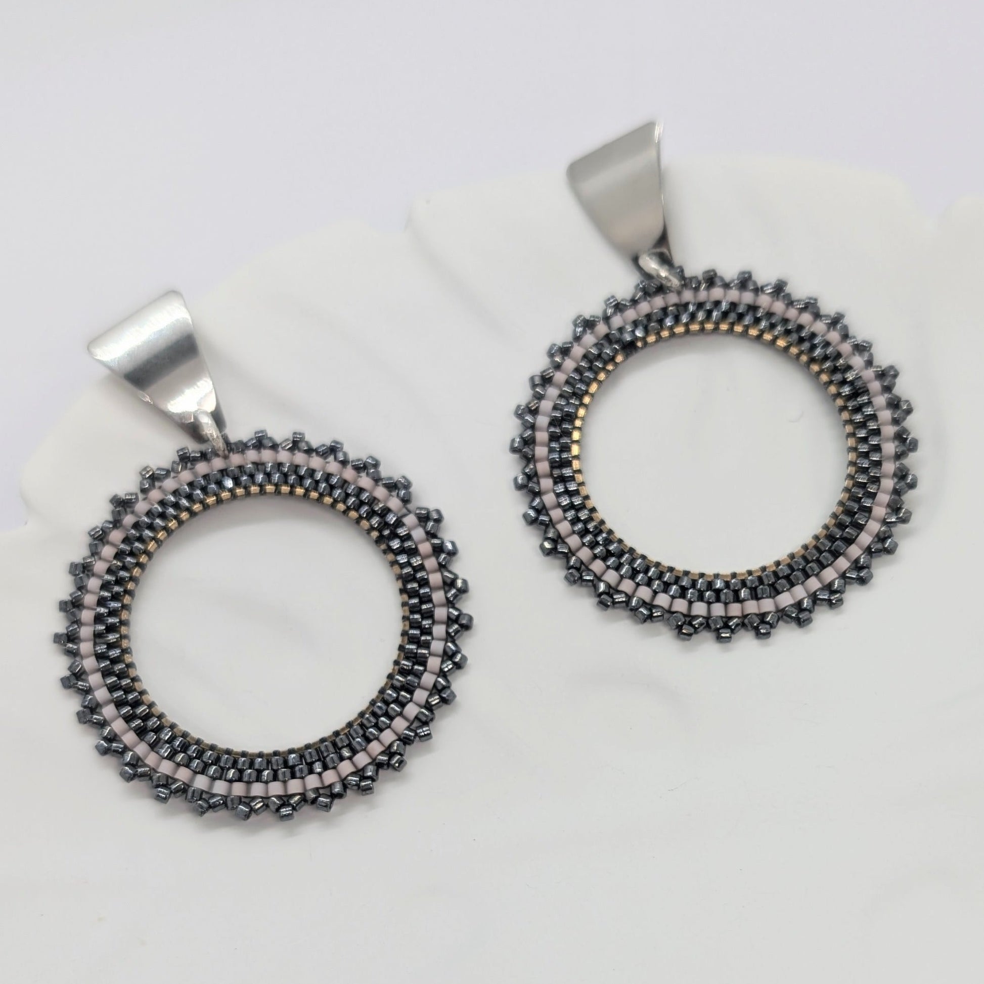 Shimmering grey beaded earrings